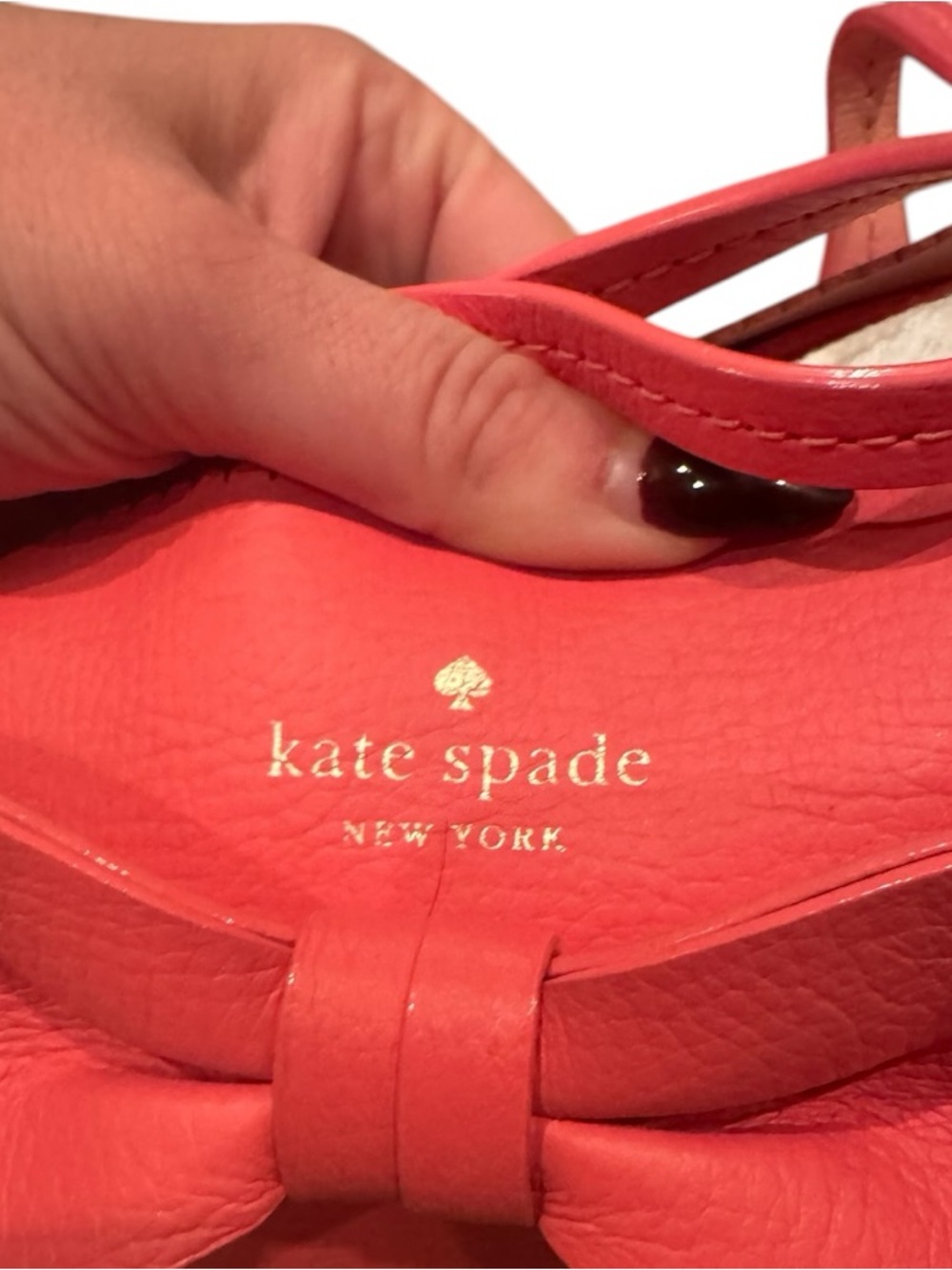 Kate Spade Vanderbilt Small Georgia Satchel Coral Bow Scalloped Leather Handbag - Picture 6 of 11